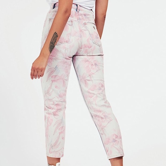 New GUESS VINTAGE High Rise Womens Jeans - Picture 5 of 16